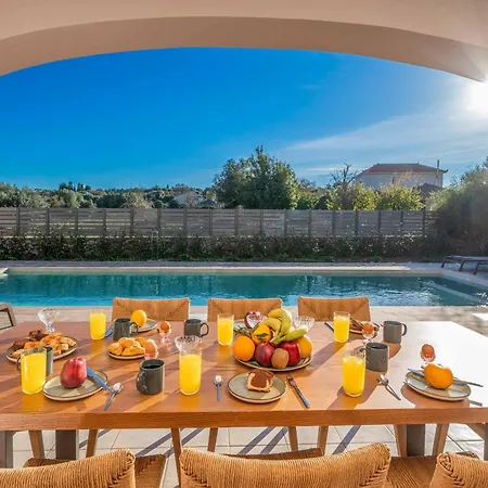 Classic Вилла Atsoupades